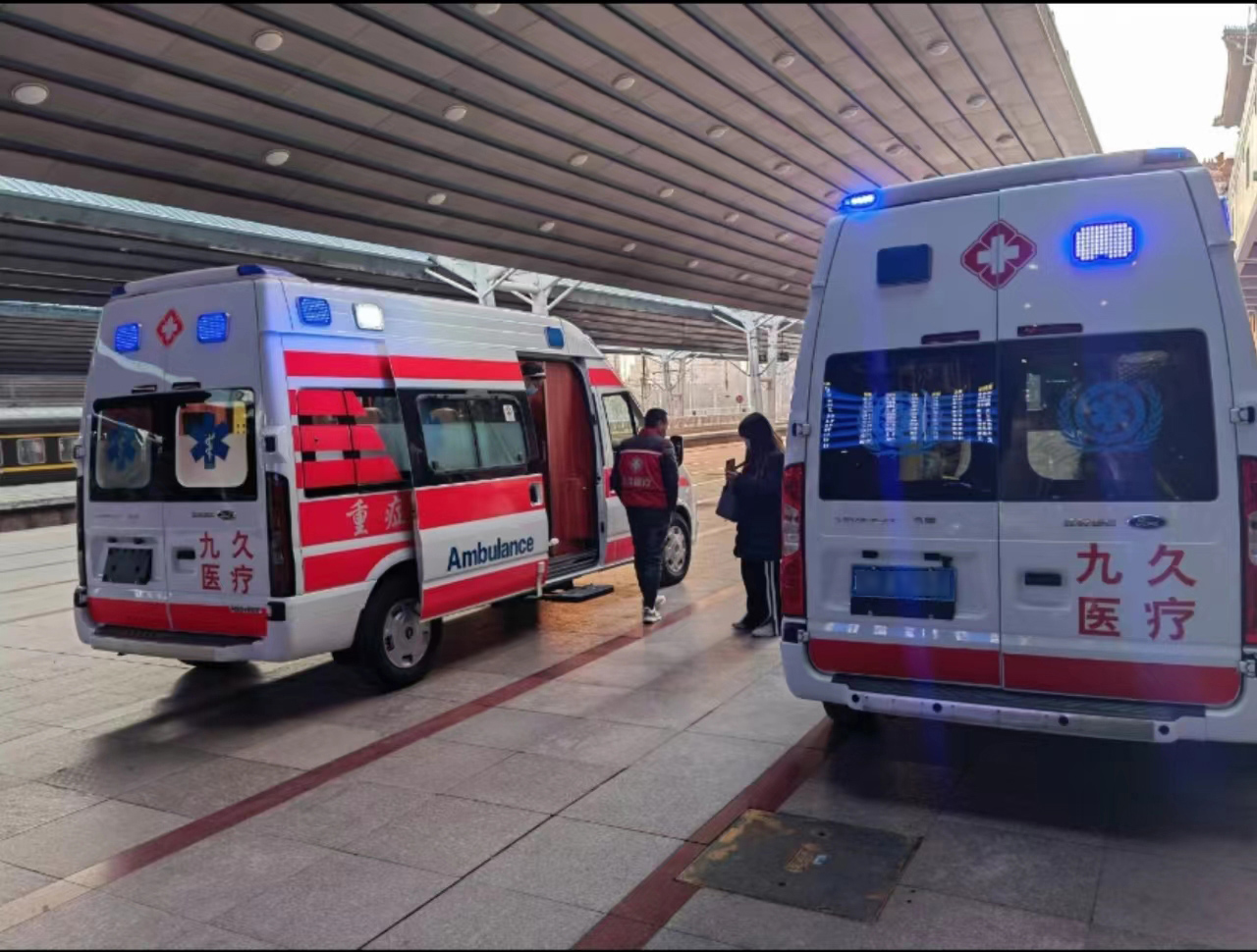 海宁县救护车长途转运